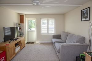 Annexe Sitting Room- click for photo gallery